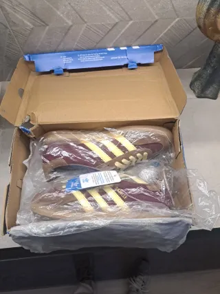 Adidas Gazelle Marrón/Rojo