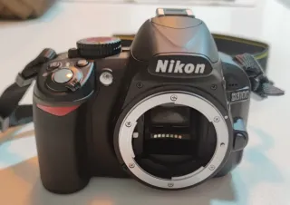 OFERTÓN Cámara Nikon D3100 Negra