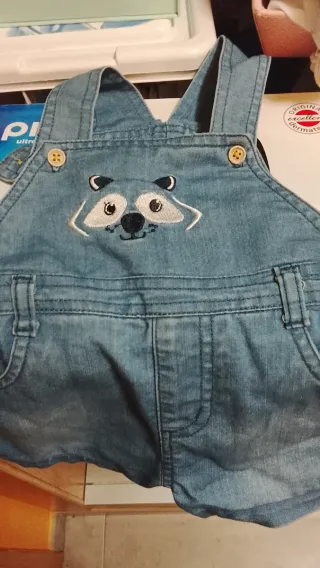 Pichi amarillo con botones