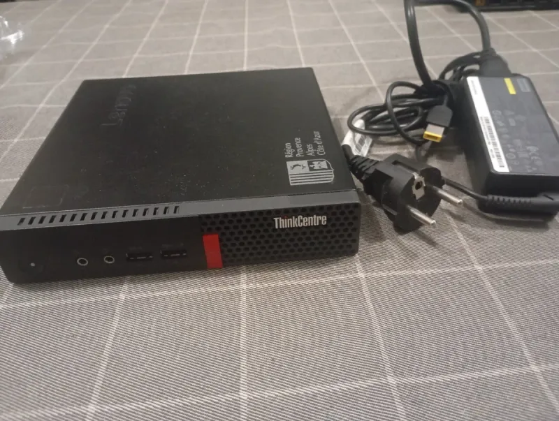 Lenovo M710q i5 7400 8 GB RAM 512GB SSD WIN 11