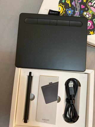 Wacom Intuos Creative Pen Tablet