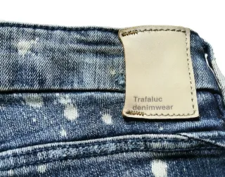 Pantalón vaquero Zara destroyer