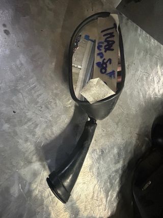 Espejo Retrovisor Izq Yamaha TMAX 500 07