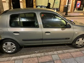 Renault Clio 2003