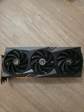 Tarjeta Gráfica MSI RTX 4070 Ti GAMING TRIO