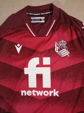 Camiseta Real Sociedad Macron Talla L