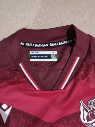 Camiseta Real Sociedad Macron Talla L