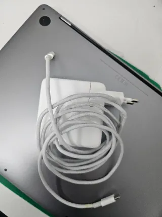 MacBook Pro A2338 M1 Plata