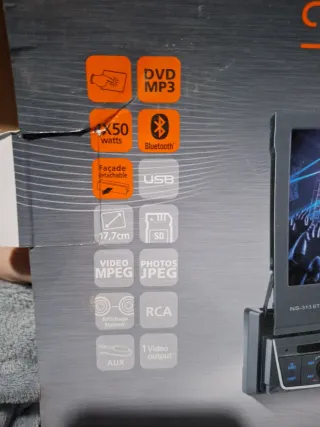 Autorradio DVD 17.7 cm Bluetooth USB