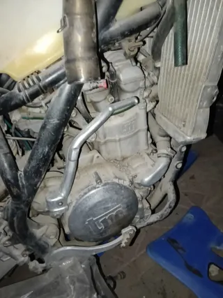 Moto TM 1999 Enduro/Motocross - A falta radiadores