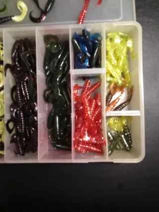 Caja de vinilos para pesca