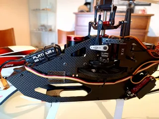 Helicóptero RC AlzRc X360