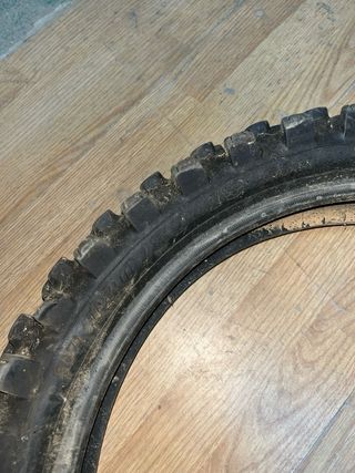 Neumático tacos Dunlop