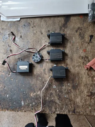 3 Futaba S9350 Digital Servo Coreless Motor 1 cola