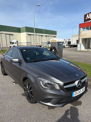 Mercedes-Benz Clase CLA 2015