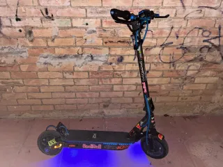 Patín Eléctrico SmartGyro K2 Red Bull