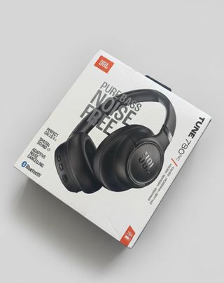 JBL Tune 780NC – Nuove e sigillate! 76h di musica