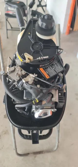 Fueraborda Suzuki 6cv 4T fueraborda