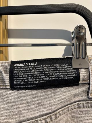 Pantalones vaqueros Bimba y Lola T38