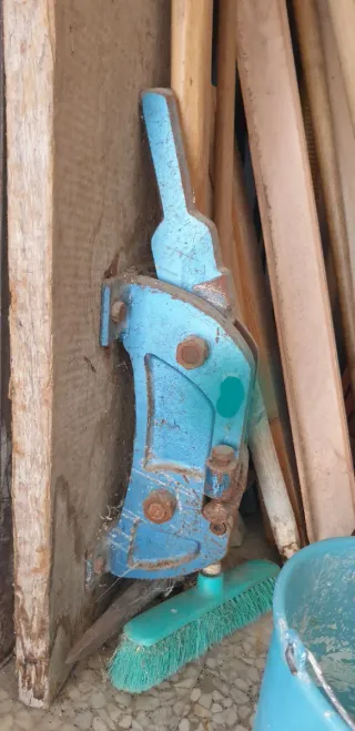 Cesoia per tondini ferro