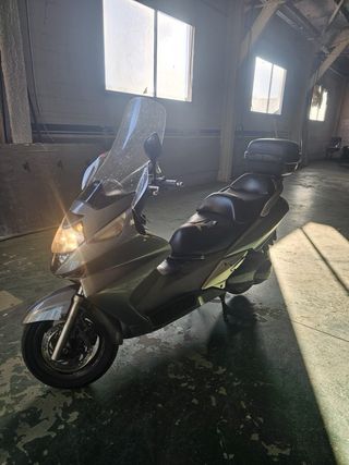 Honda wing 600 2005