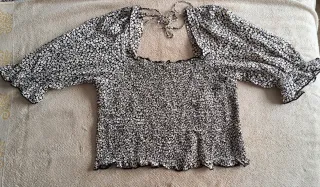 Blusa floral manga abullonada talla única