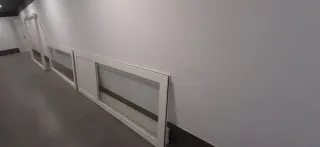 Puerta corredera de cristal