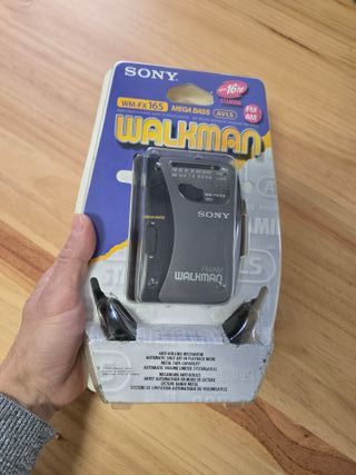 Walkman Sony WM-FX165