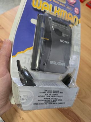 Walkman Sony WM-FX165