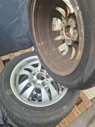 4 Cubiertas con Llantas BMW incluidas