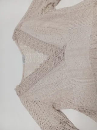 Vestido de encaje beige talla M