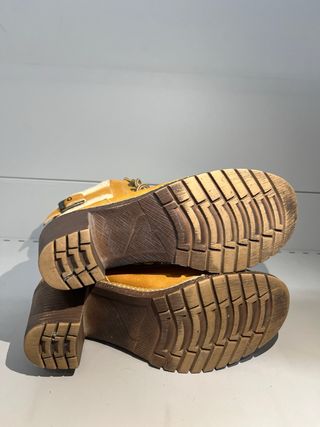 Botín camel con forro de borreguito