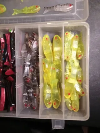 Caja vinilos surtidos pesca