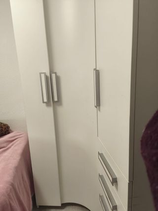 Armario esquinero blanco impecable