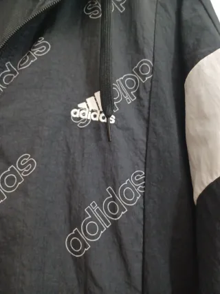 Chaqueta Deportiva Adidas Impermeable