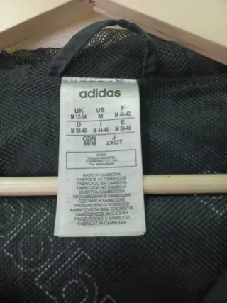 Chaqueta Deportiva Adidas Impermeable