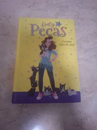 ¡Locuras lejos de casa! (Serie Lady Pecas 1)