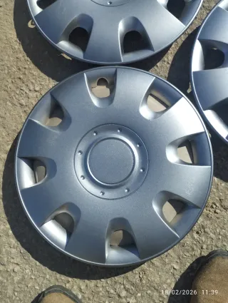 Tapacubos seminuevos