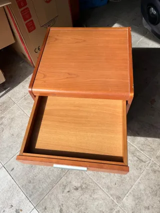 Mesitas de noche de madera (2 unidades)