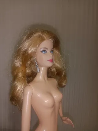 Barbie bambola snodata