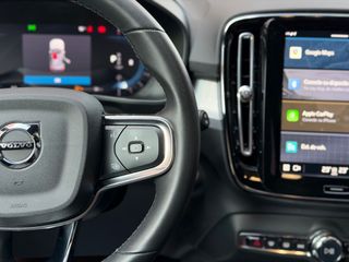 Volvo XC40 B3 Core Automático año 2022
