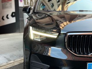 Volvo XC40 B3 Core Automático año 2022