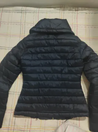 Plumas Zara azul marino