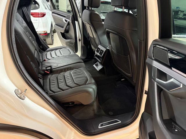 Volkswagen Touareg 2021