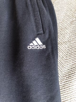 Conjunto Chándal Adidas.