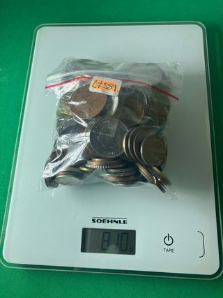L#581 0,8 Kilos de monedas mundiales