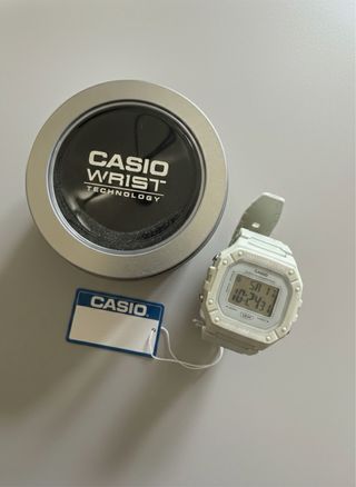 Casio Illuminator Digital colore Sand/Beige- Nuovo