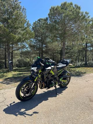 Kawasaki Z900 a2