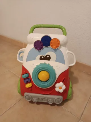 Andador correpasillos bebé Chicco