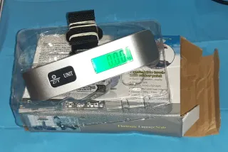 Balanza peso portatil viaje. Pesa Kilos - Libras.